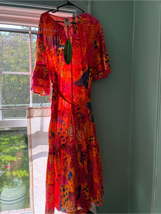 FARM Rio Dresses & Skirts - FARM Rio colorful party Midi Dress
